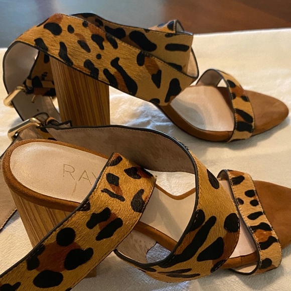 RAYE Leopard Print Block Heel Sandals - Picture 5 of 6
